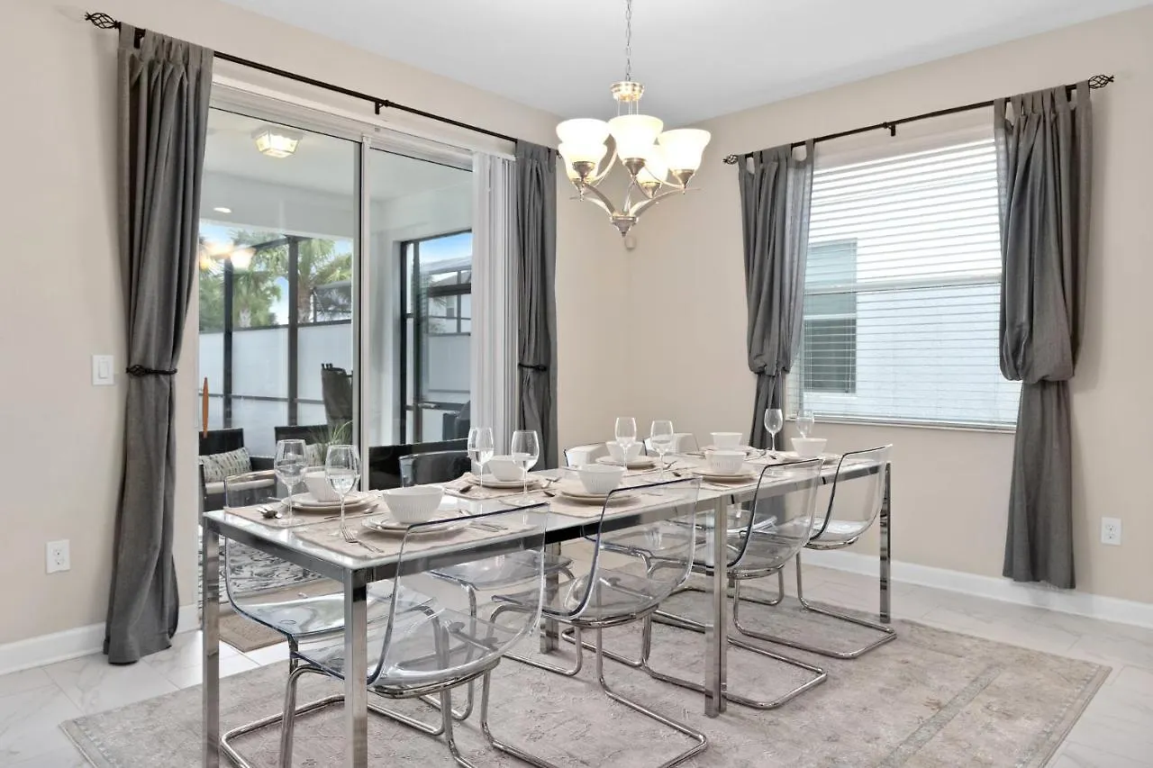 Storey -6 Bedrooms Luxury W-pool & Kissimmee