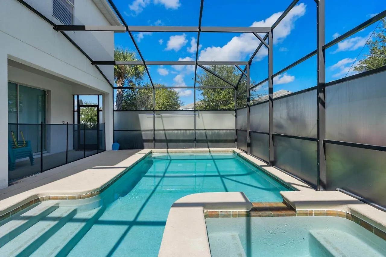 Storey -6 Bedrooms Luxury W-pool & Holiday home