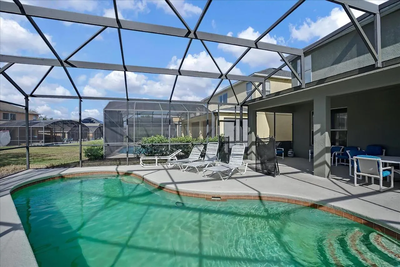 Excellent 7 Bedroom Eir Vacation - Private Pool *