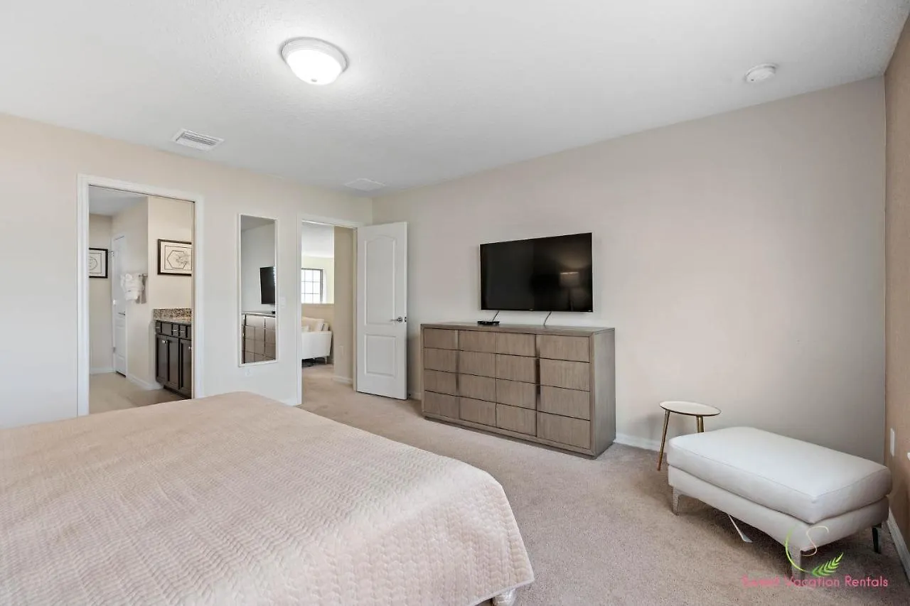 Villa Special! Near Disney, Windsor Luxury Villa, Pool.