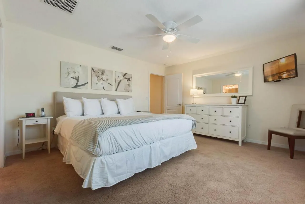 Townhome W Pool Near & Orlando Attractions * Kissimmee