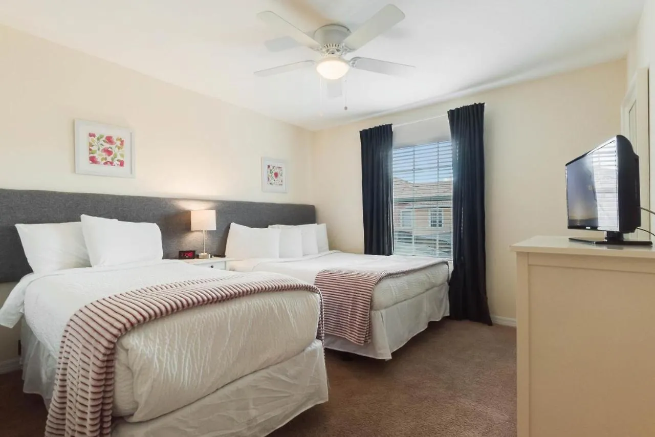 Townhome W Pool Near & Orlando Attractions Kissimmee