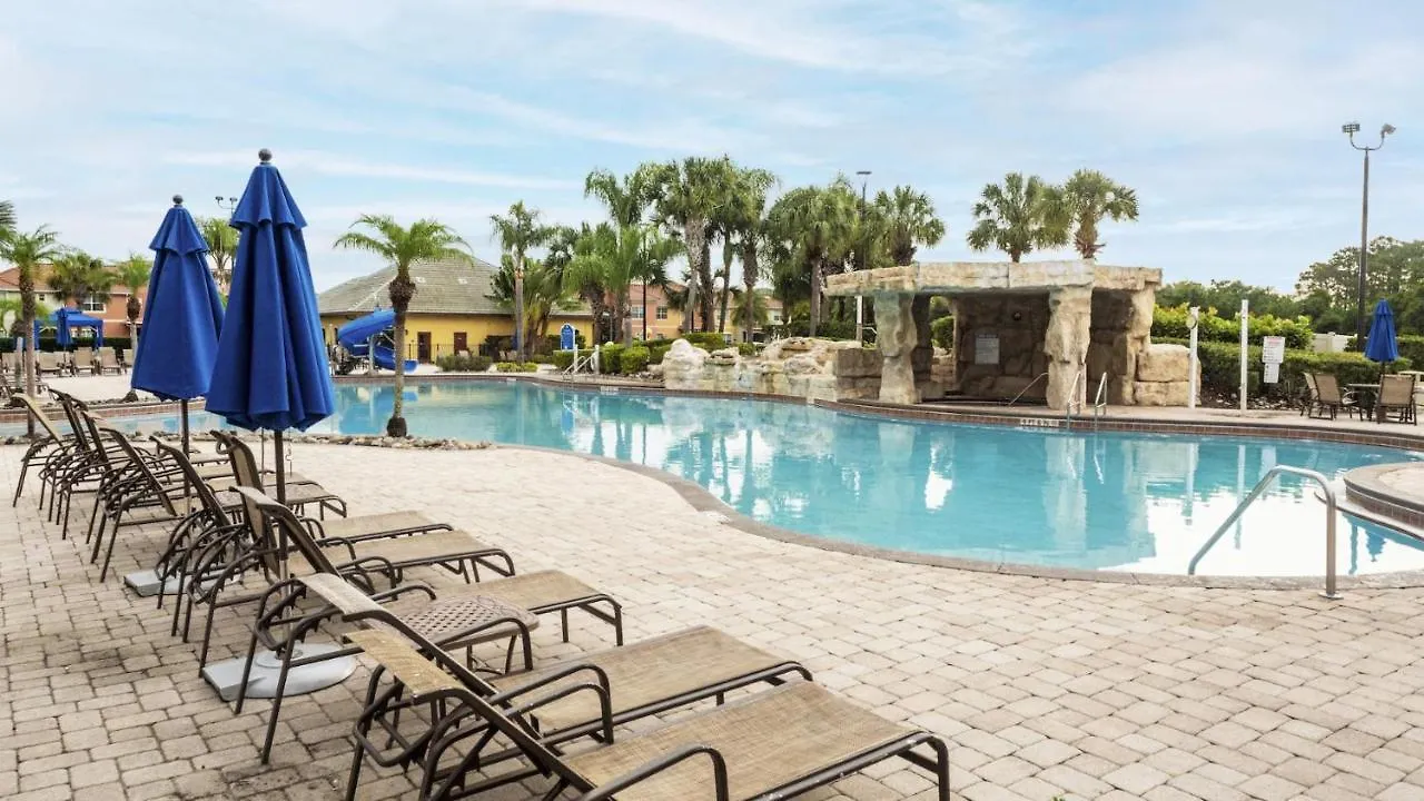 Holiday home Townhome W Pool Near & Orlando Attractions Kissimmee