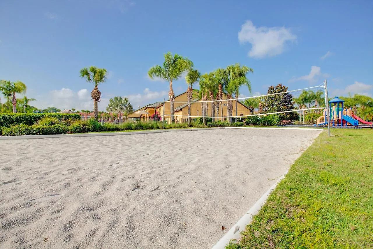 Holiday home Private Pool Getaway Near Theme Parks