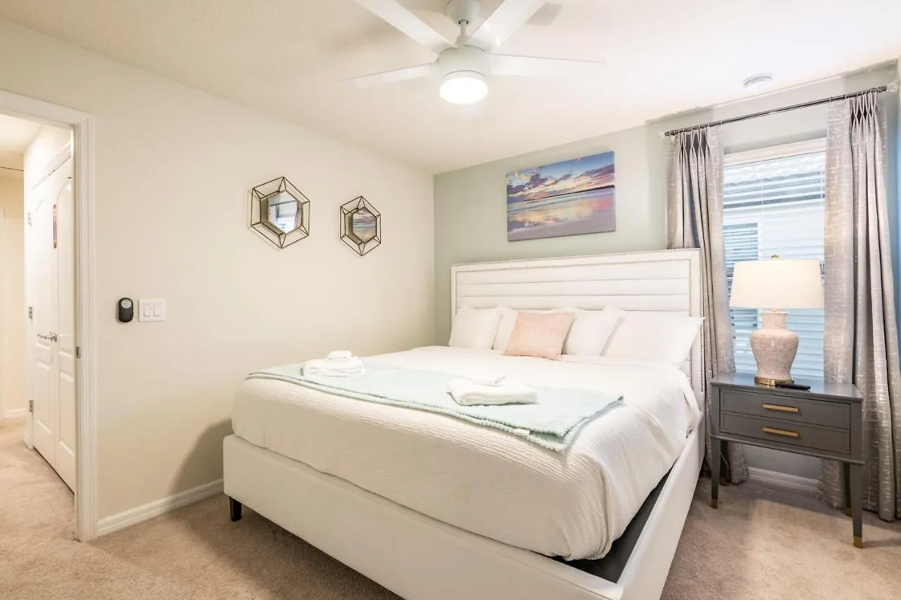 Perfect Location, Beautiful And Spacious 8bd Home, Free Waterpark! #8so884 Holiday home *