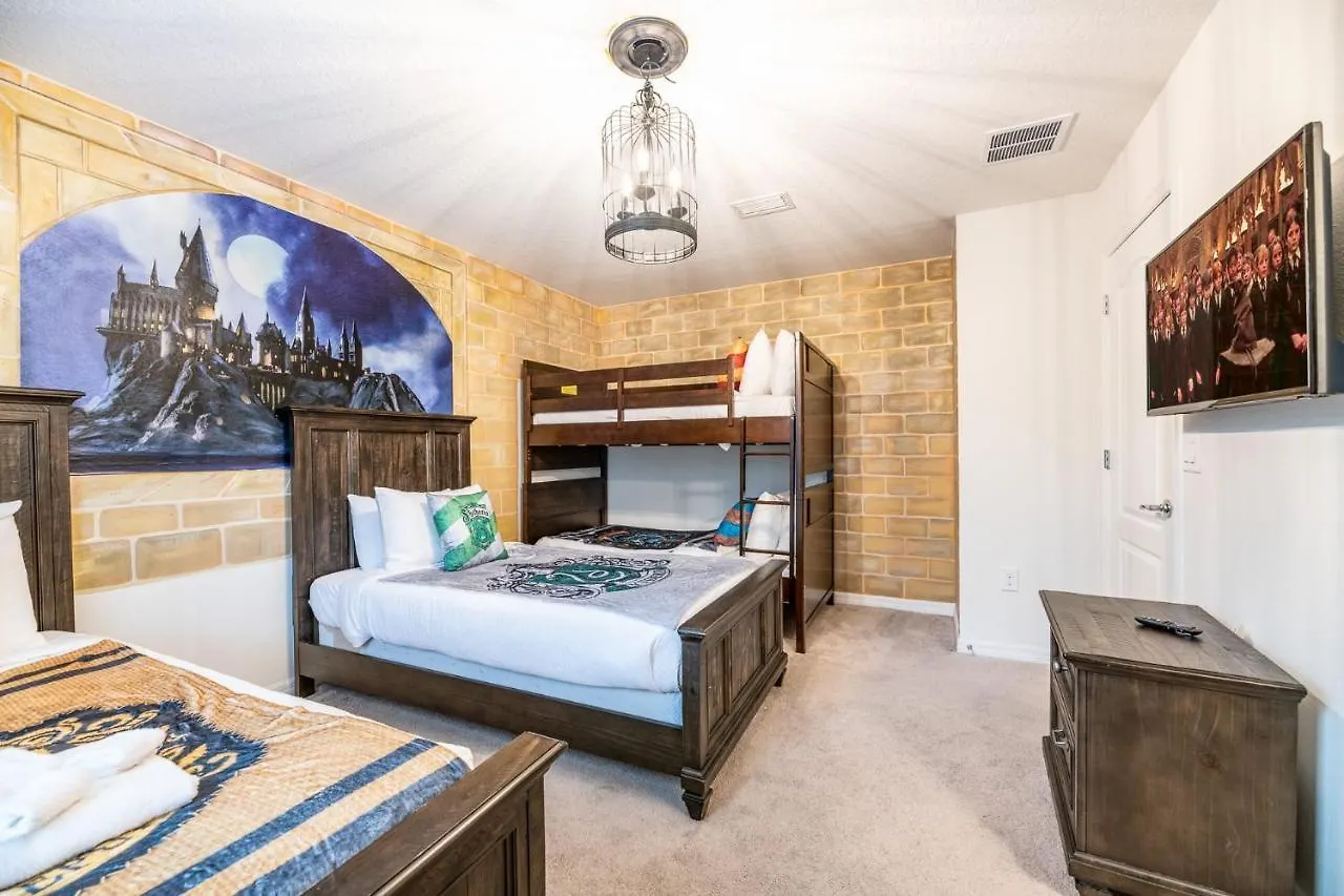 Perfect Location, Beautiful And Spacious 8bd Home, Free Waterpark! #8so884 Four Corners