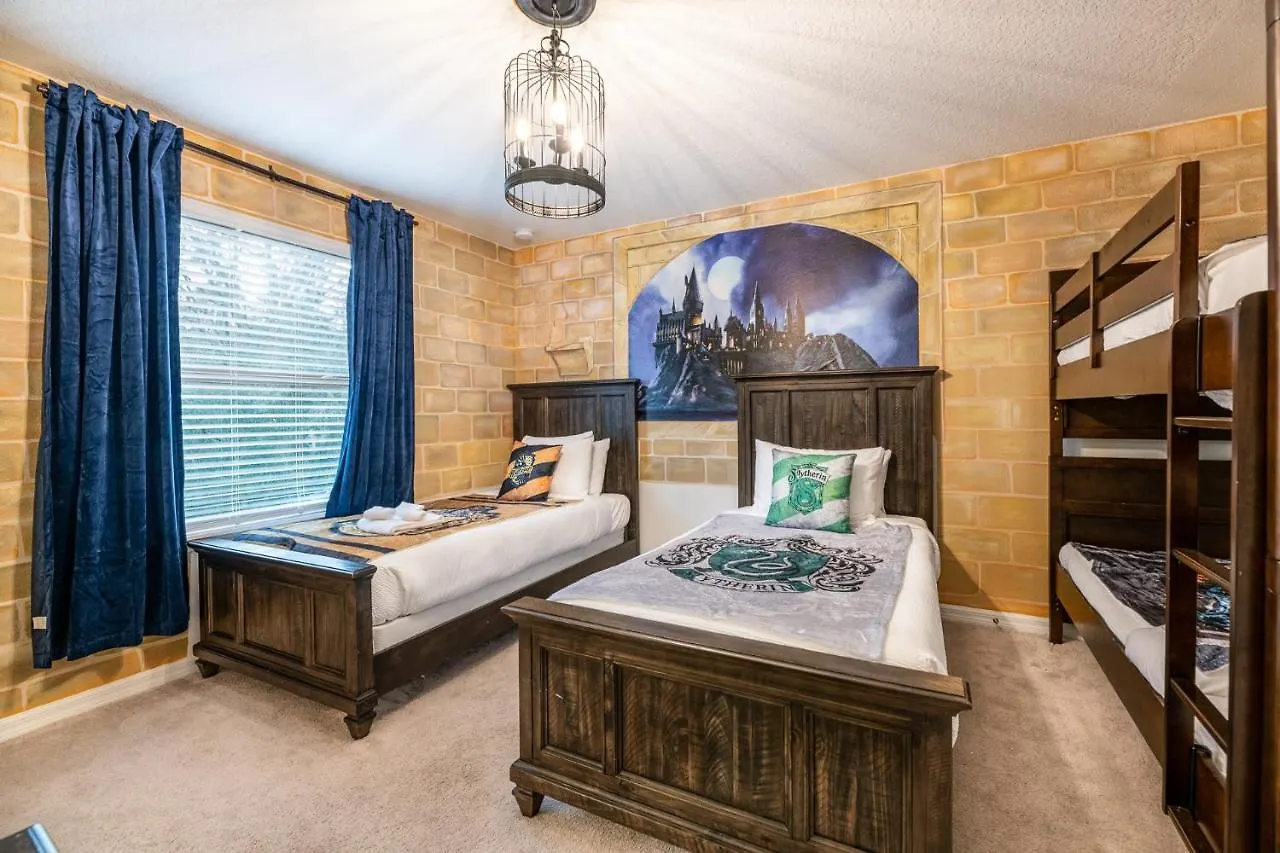 Perfect Location, Beautiful And Spacious 8bd Home, Free Waterpark! #8so884 * Four Corners