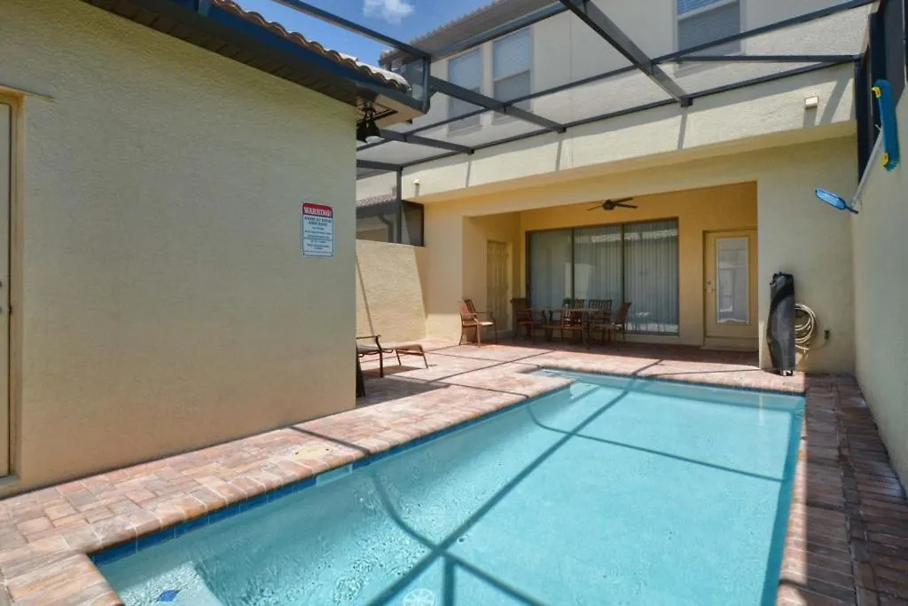 Holiday home Windsor-5 Bed Townhouse W Splashpool-3815ww *