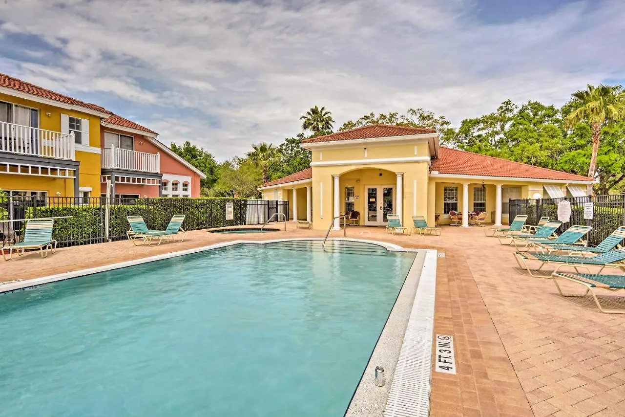 Family-friendly Lake Berkeley Home! *
