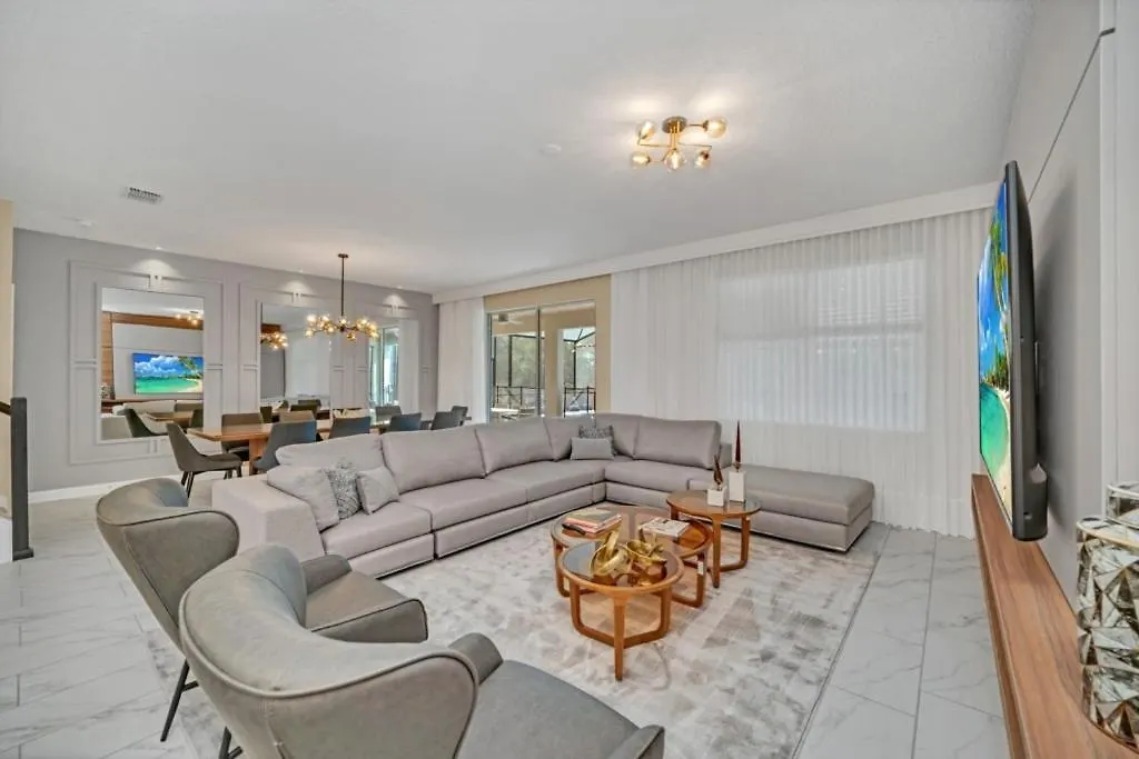 Storey 9 Bedroom With Games And Theater Holiday home *