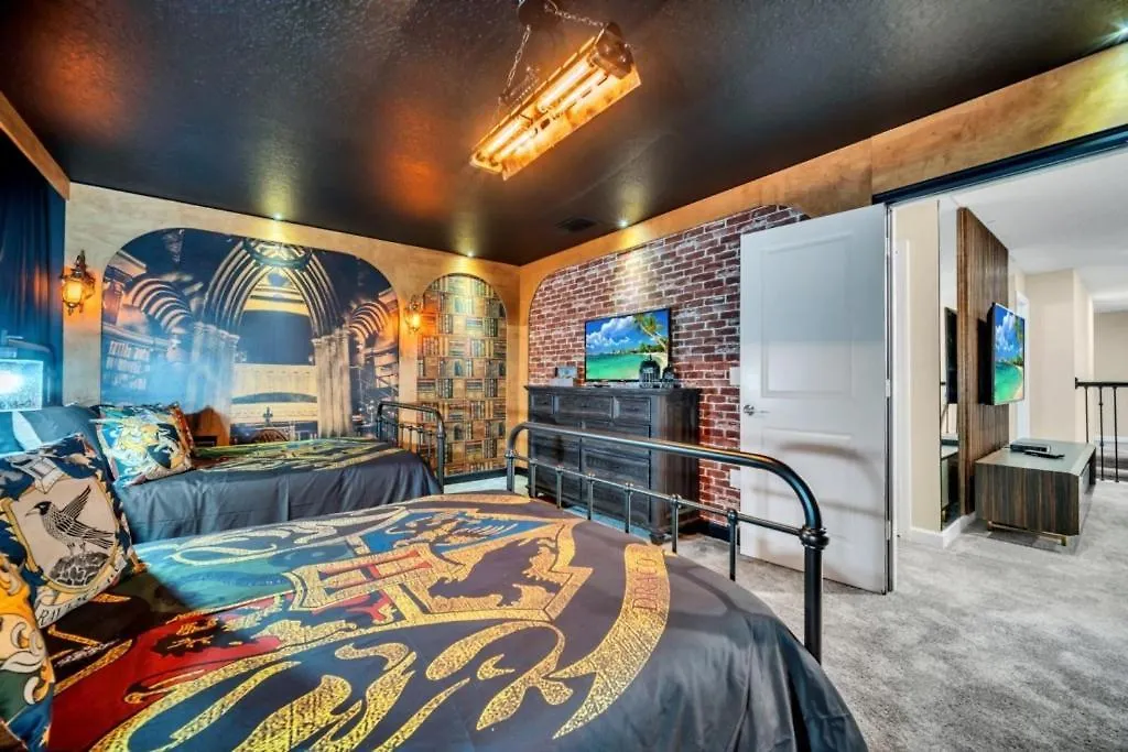 Holiday home Storey 9 Bedroom With Games And Theater *
