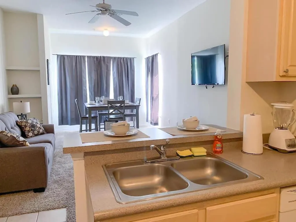 Apartment 1 Bedroom By Orpm *