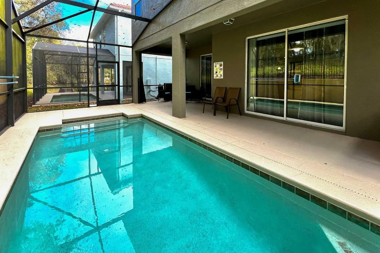 Holiday home Paradise Palms With Pool, 6 Mi To Disney!