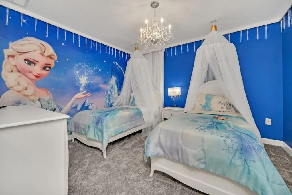 Storey 9 Bedroom With Games And Theater Holiday home