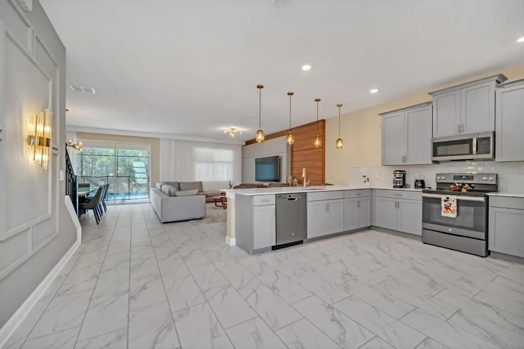 Storey 9 Bedroom With Games And Theater *