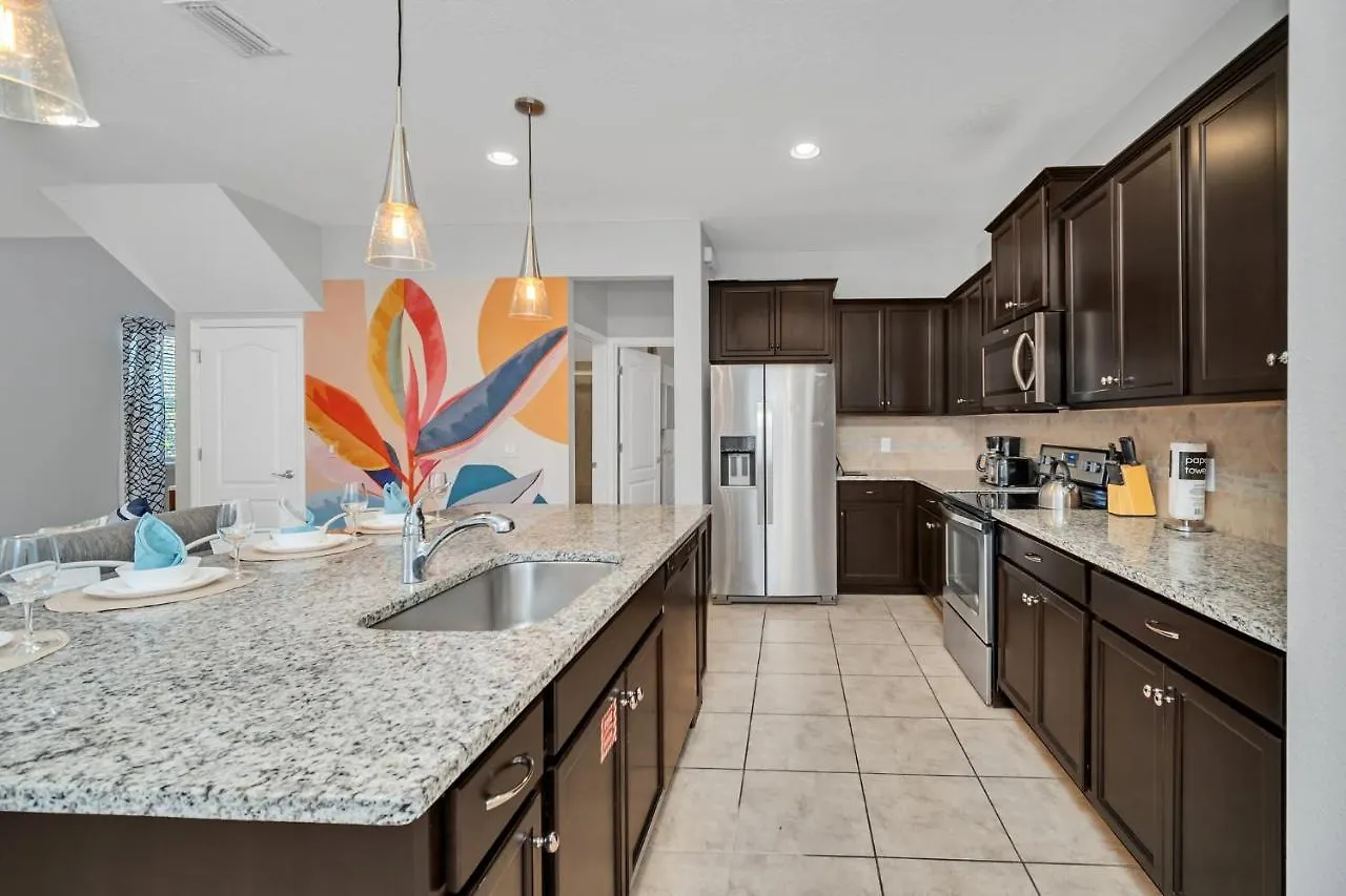Stunning Modern Family Villa, Pool & Jacuzzi With Private View, Themed Bedrooms! * Four Corners