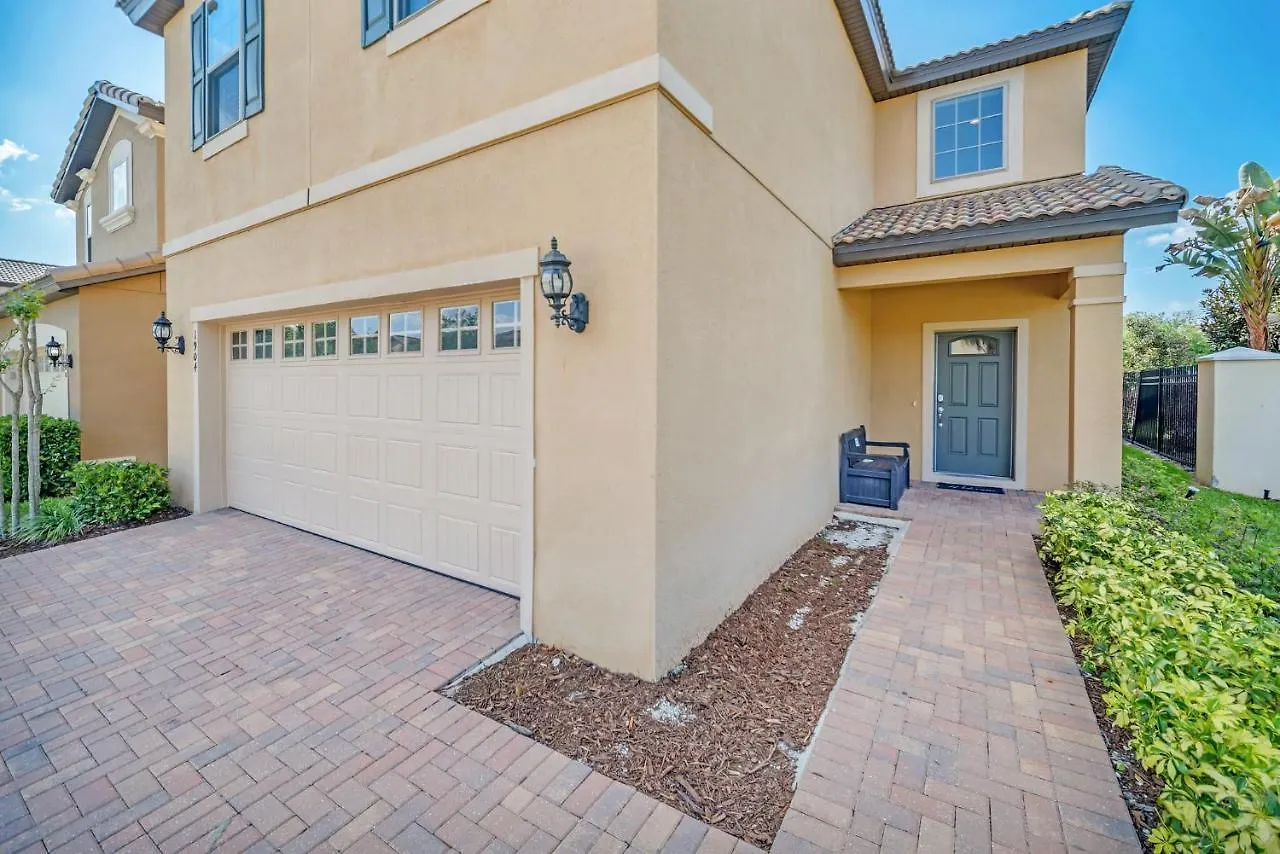 Stunning Modern Family Villa, Pool & Jacuzzi With Private View, Themed Bedrooms! Four Corners
