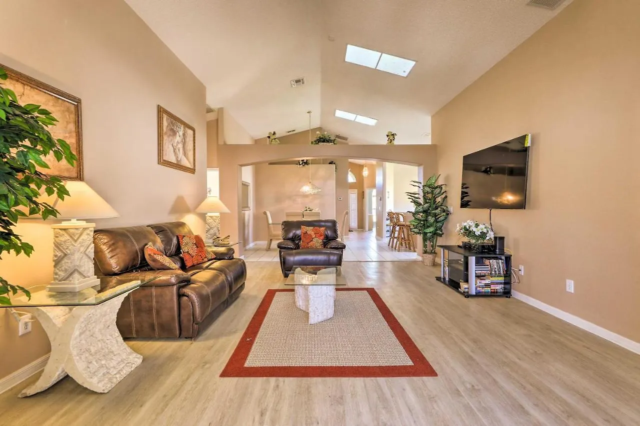 Holiday home With Private Pool About 4 Mi To Disney! Kissimmee