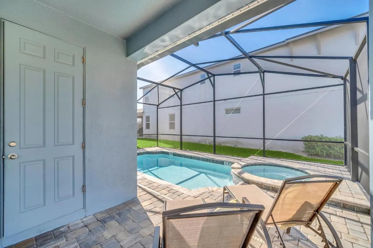 Modern Decor With Themed Rooms, With Retro Game And Huge Pool In Upscale Resort! #6s820 Holiday home *