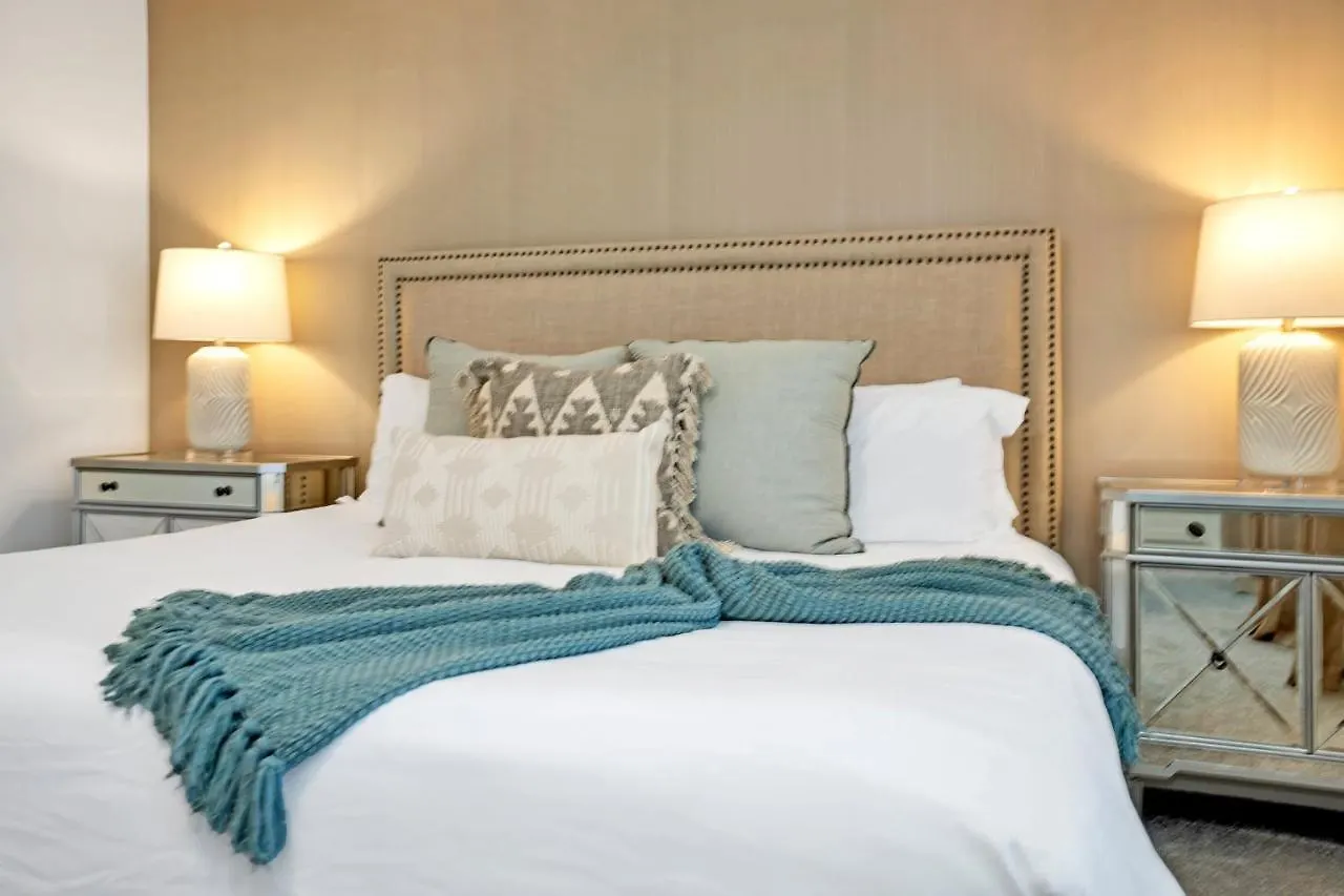 Modern Decor With Themed Rooms, With Retro Game And Huge Pool In Upscale Resort! #6s820 * Four Corners