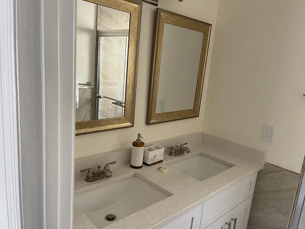 Grand Luxury 3br Penthouse Near Disney Parks Apartment