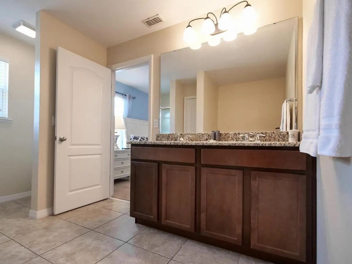 5br 5 Bath Pvt Pool Bbq 11min 2744ft *
