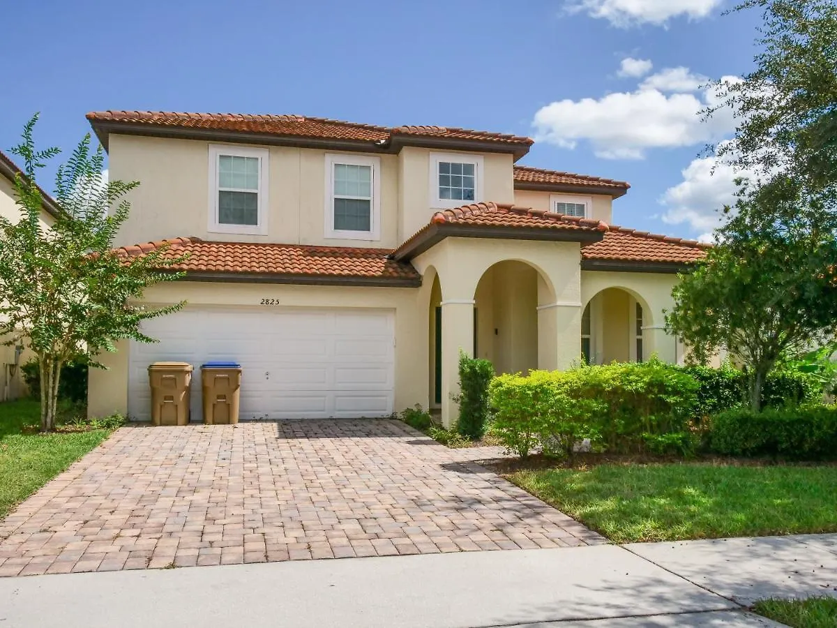 5br 5 Bath Pvt Pool Bbq 11min 2744ft Holiday home Kissimmee