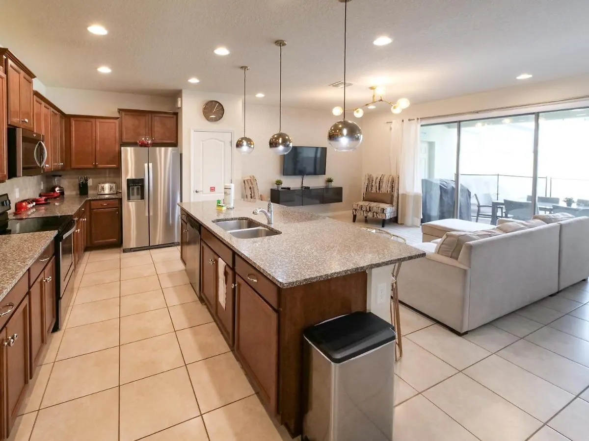 5br 5bath Townhome Pool Bbq 13min 2260ft