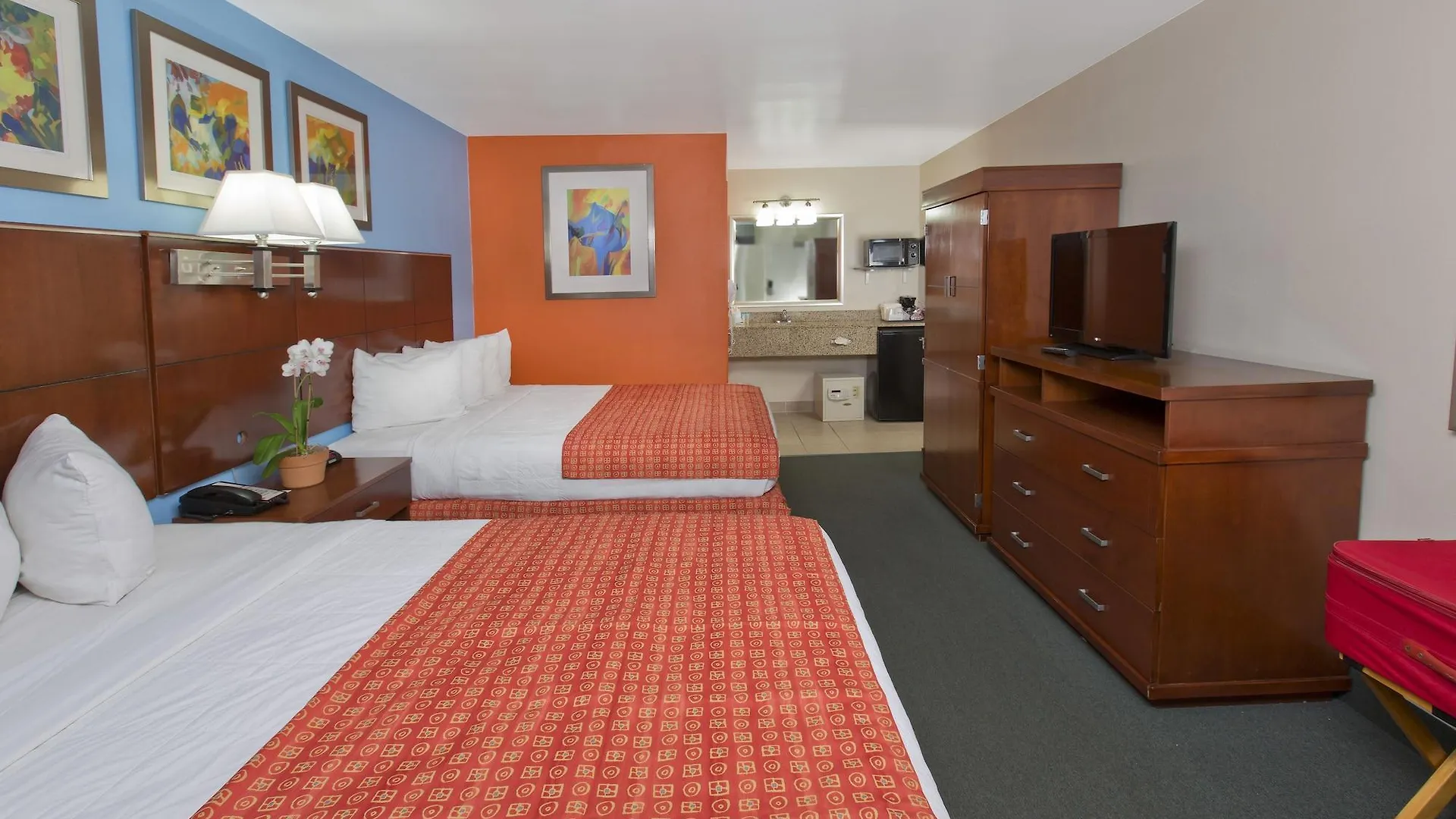 Ramada By Wyndham Flamingo Water Park Отель 3*