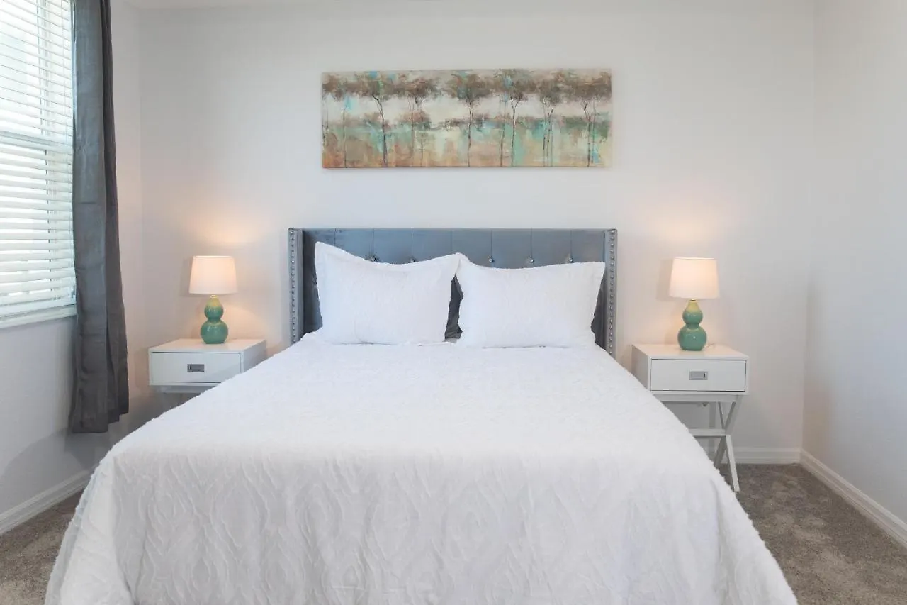 3 Bed 4 Miles - Kissimmee
