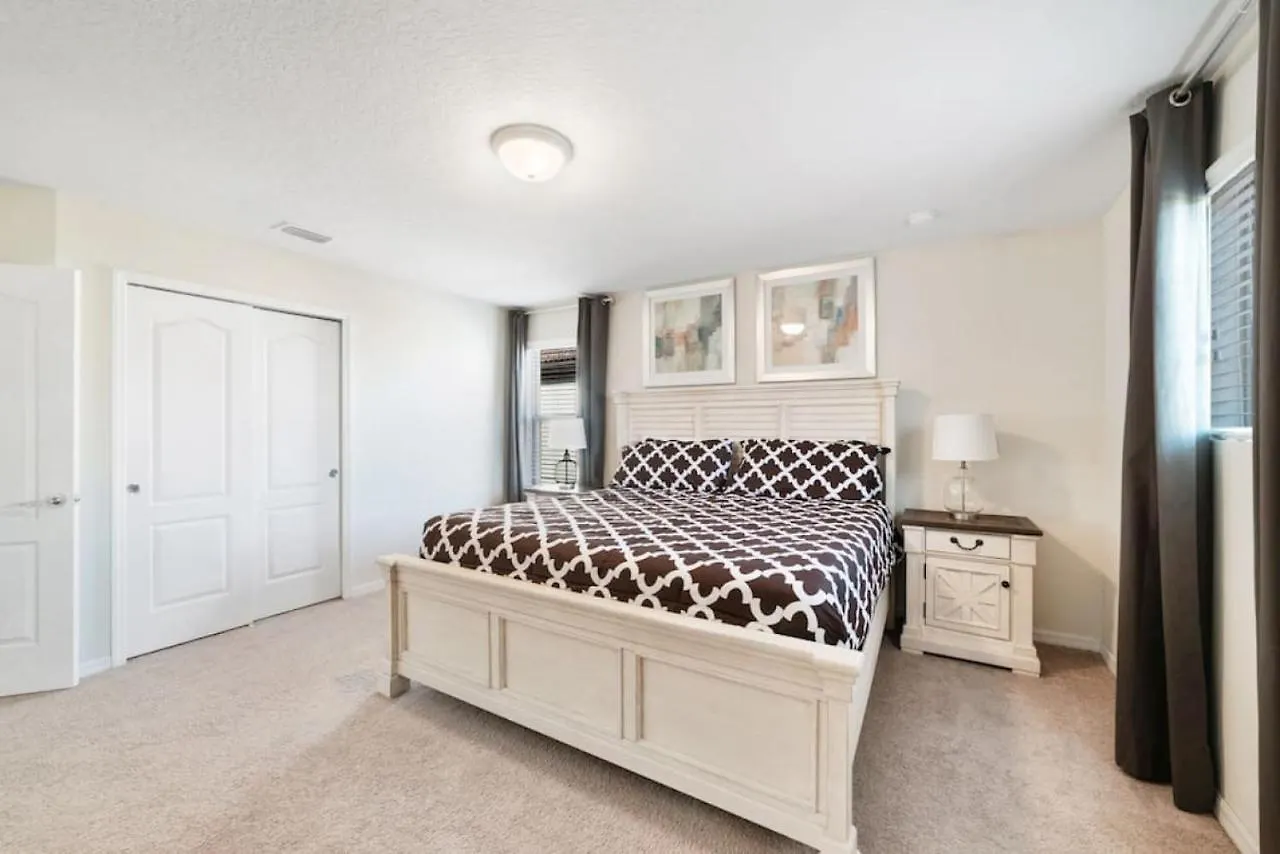 Luxury New Near With Pool 6bedrooms Villa Kissimmee