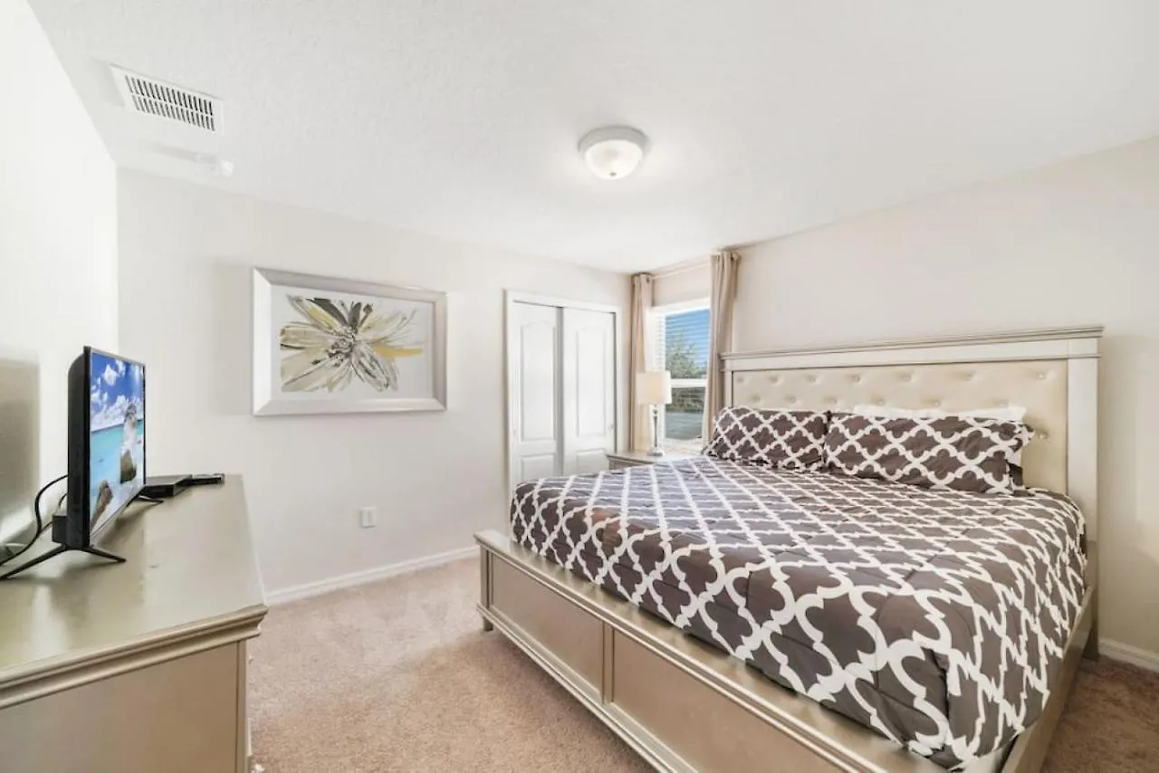 Luxury New Near With Pool 6bedrooms *