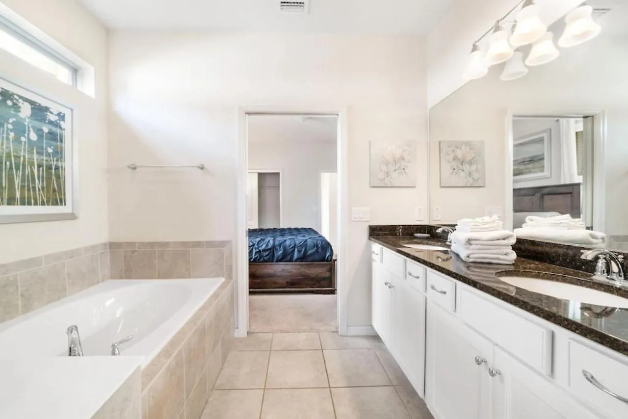 Luxury New Near With Pool 6bedrooms キシミー