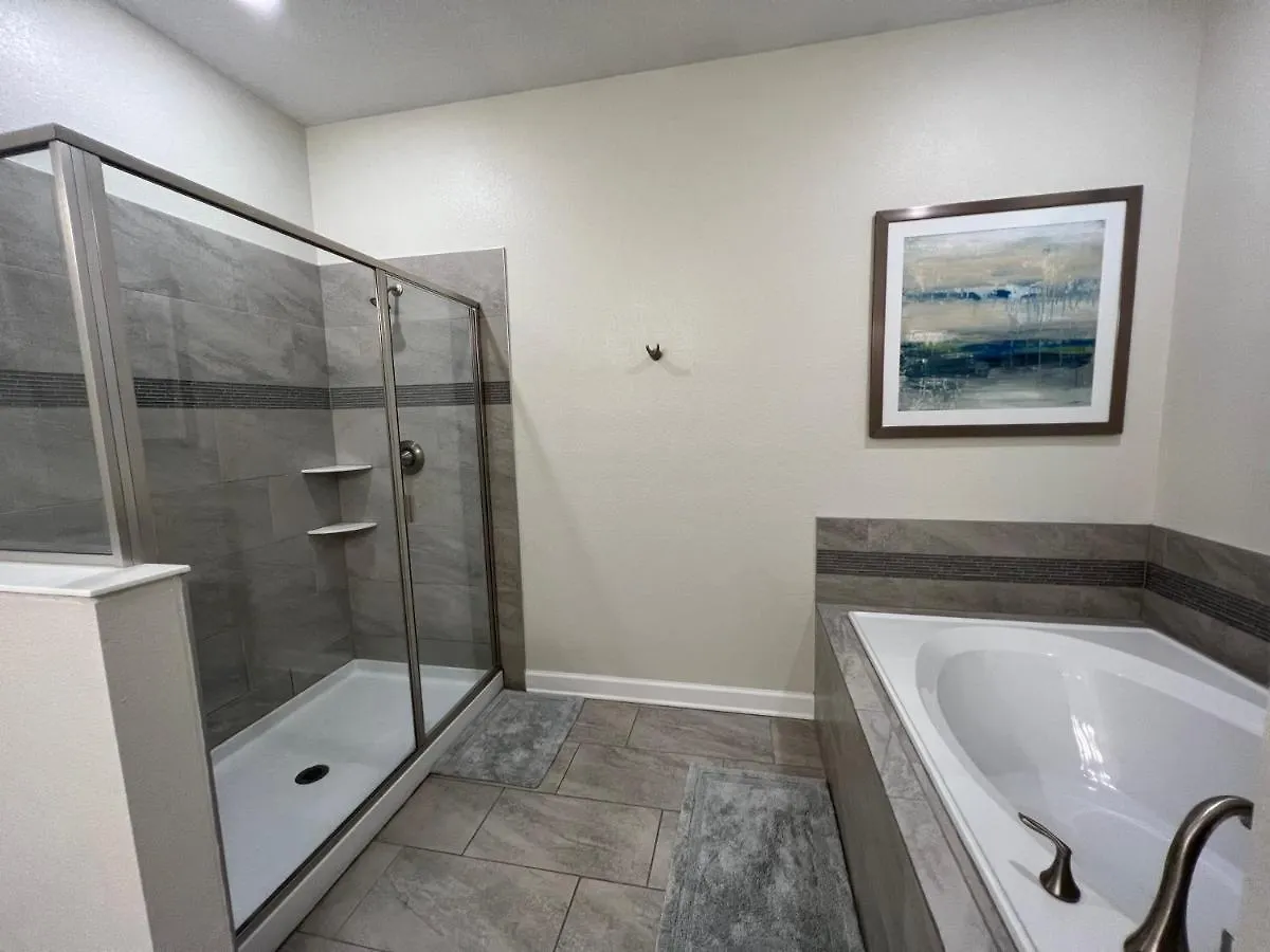 Vila 8 Bedrooms 5 Bathrooms And Theater Room, Golf Course View *