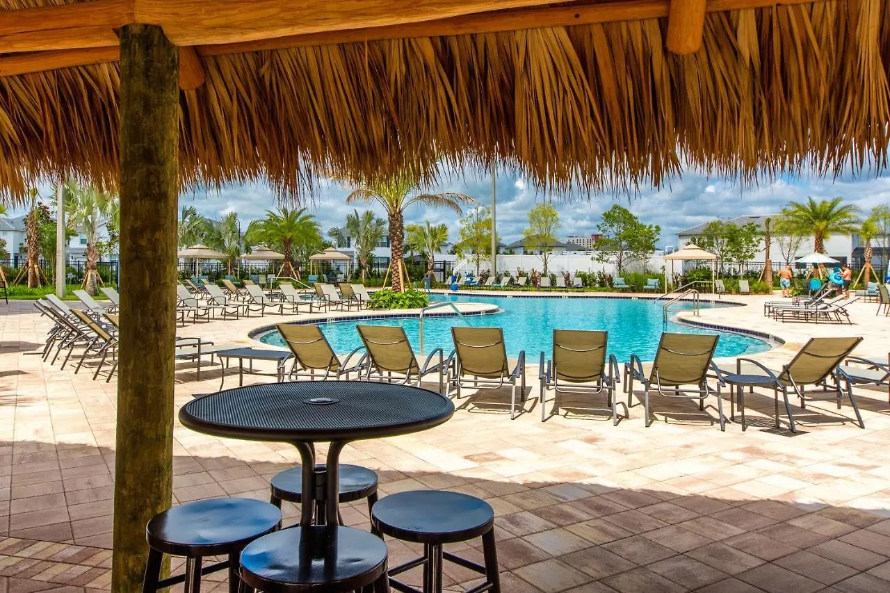 Villa Nice Near Disney With Private Pool *