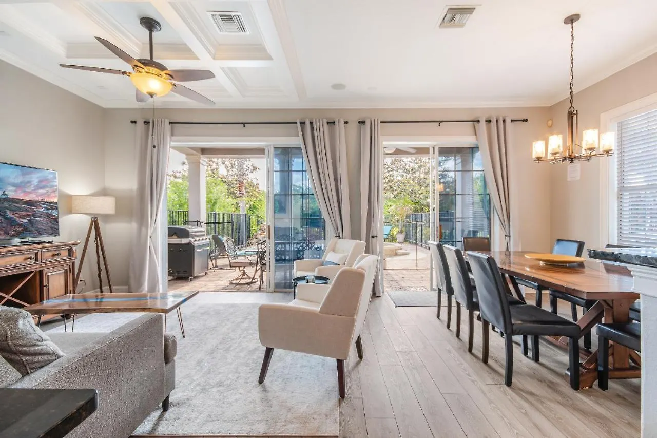 Two King En-suites …inside The Prestigious Reunion Holiday home