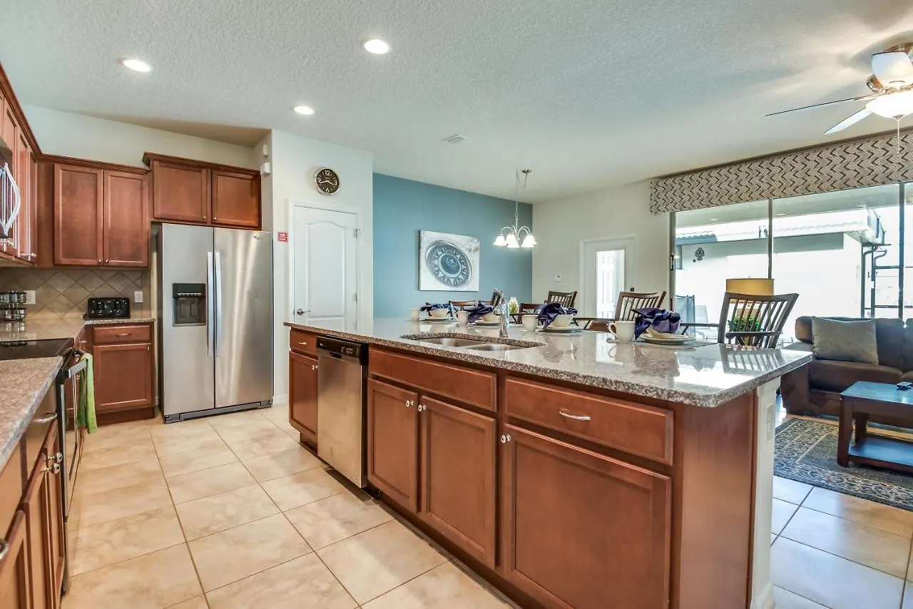 Holiday home Townhome Wprivate Pool & Free On-site Water Park *