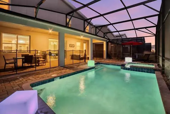 Amazing Family 8min Disneyworld Pool/spa Sleeps 24 Holiday home Kissimmee