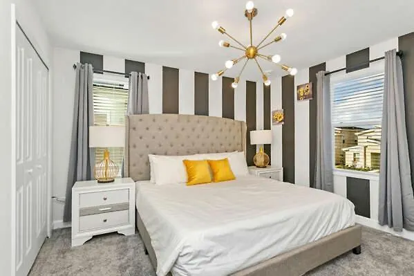 Amazing Family 8min Disneyworld Pool/spa Sleeps 24