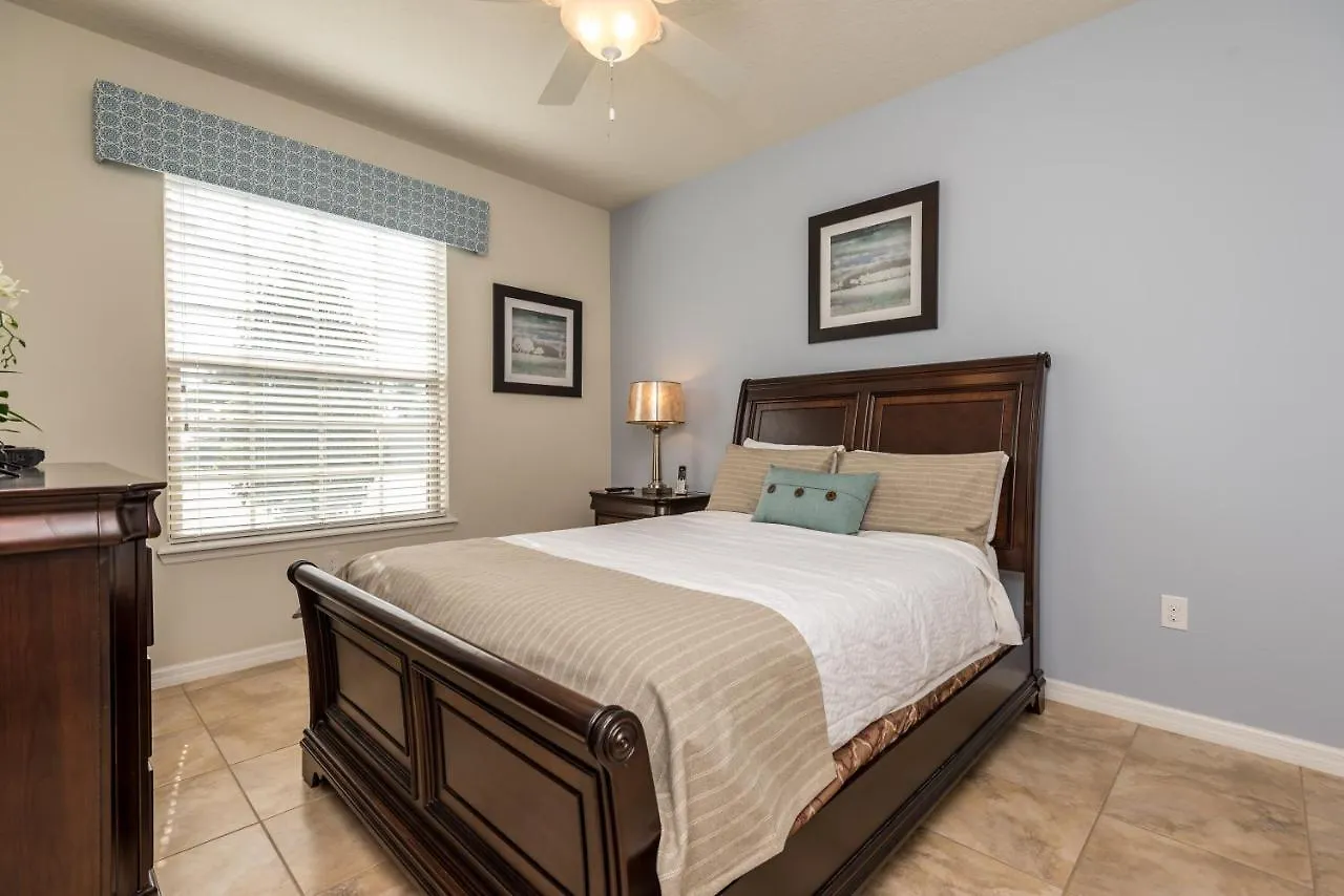 Townhome Wprivate Pool & Free On-site Water Park Kissimmee