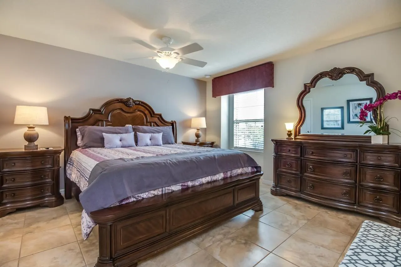 Townhome Wprivate Pool & Free On-site Water Park Holiday home *