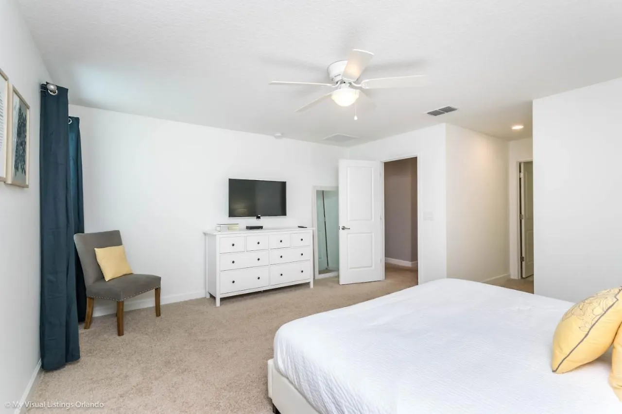Modern W Private Pool & Near Orlando