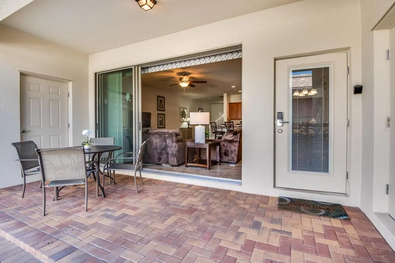 Holiday home Townhome Wprivate Pool & Free On-site Water Park *
