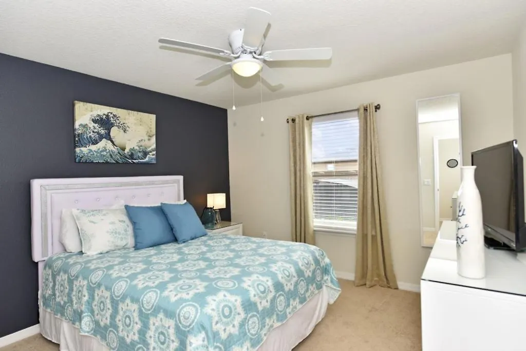2112 Windsor At Westside 7 Bedroom Villa