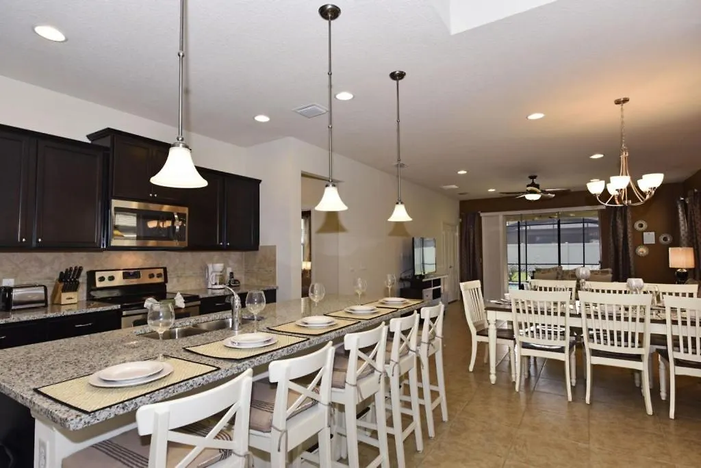 2112 Windsor At Westside 7 Bedroom Villa