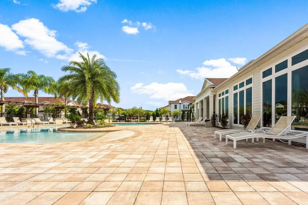 Holiday home 4br Community Pool Across The Street Wl8989