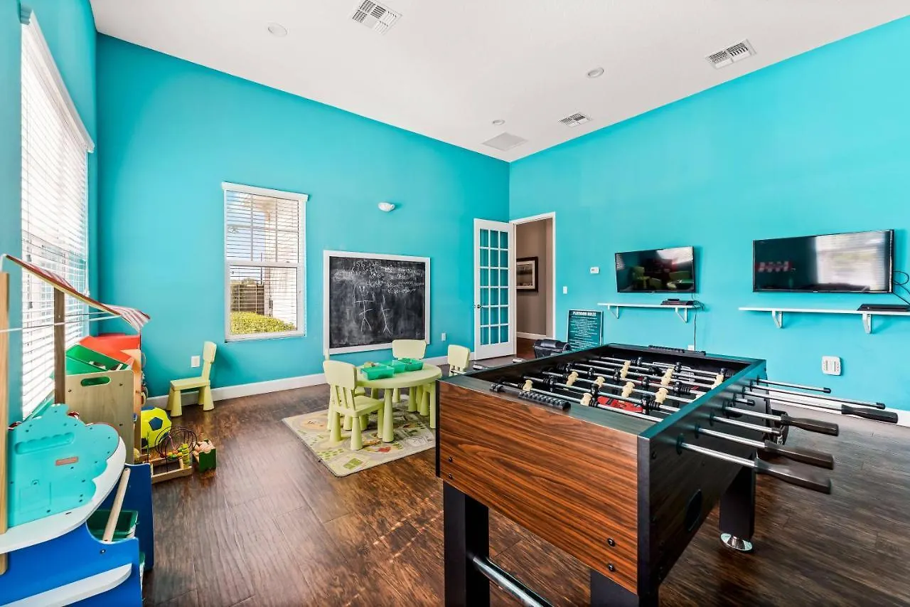 Holiday home 4br Community Pool Across The Street Wl8989