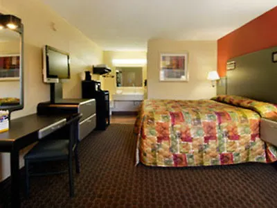 Super 8 By Wyndham Kissimmee/maingate/orlando Area Hotel 2*