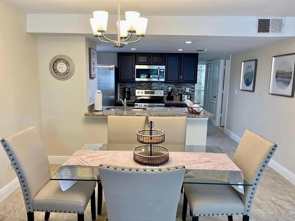 Grand Deluxe 3br Near Parks