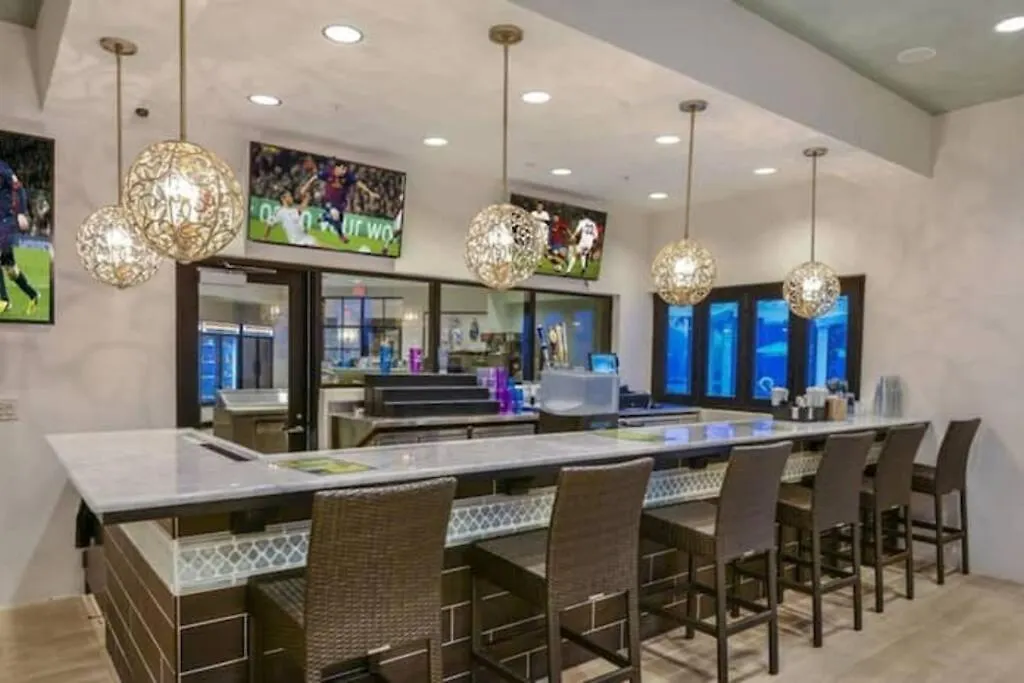 Дом отдыха Disney Modern 6 Bedroom Vacation W/ Pool &hot Tub Киссимми